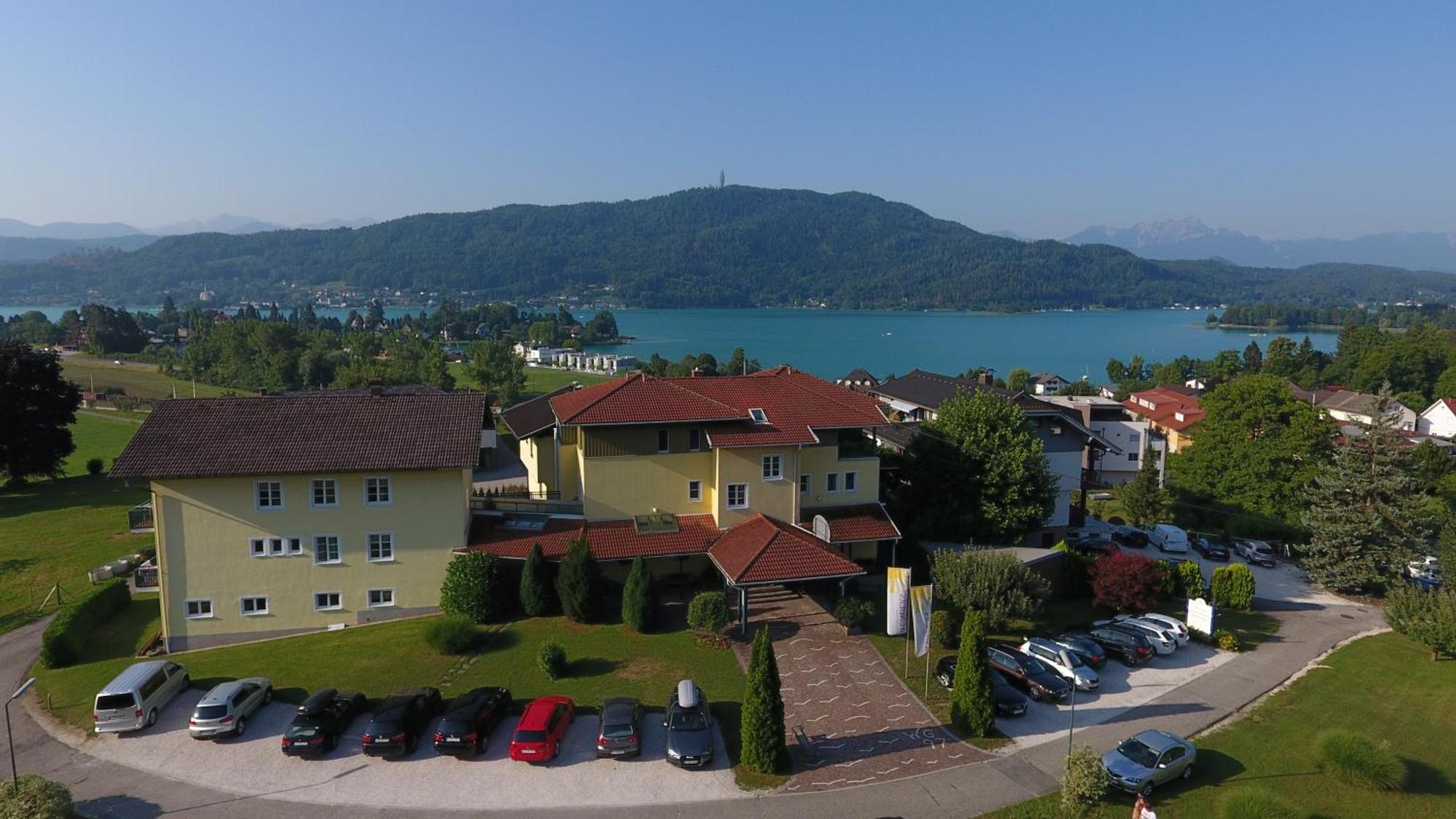 Die Wunder S Ferienpension Portschach am Woerthersee Ngoại thất bức ảnh